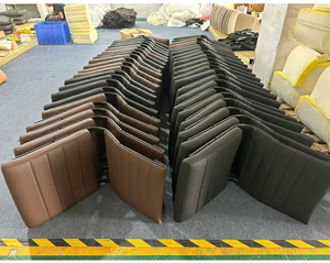 Silla <span class=keywords><strong>de</strong></span> Oficina Ergonómica Moderna y Cómoda con Respaldo Alto Giratorio, Tapizada en Cuero PU Acanalado, con Ruedas Móviles - Product Image 4