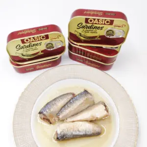 Sardin kaleng makanan laut kaleng merek terkenal kualitas Tiongkok Top dengan pasokan minyak sayuran Tiongkok