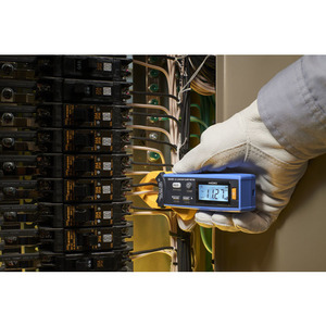 Hioki AC Leak CM4001 LCD Display Digital Only 600 Capacitance & Resistance <b>Range</b> Made in Japan - Product Image 2