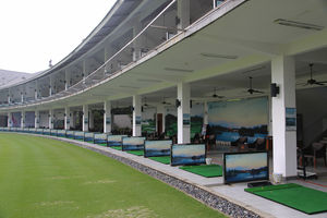 Rouleau d'herbe synthétique imperméable à l'eau douce de haute qualité tapis vert d'intérieur écologique pour le football de sports de jardin - Product Image 6
