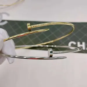 สร้อยคอแบรนด์ดีไซเนอร์สุดหรู <span class=keywords><strong>CA</strong></span> Nail Torques แบบ unisex ขนาด 45 ซม. ของแท้ ประดับเพชร สายโซ่ชุบทอง 18K และเงิน  วัสดุสแตนเลสสตีลรูปหัวใจ - Product Image 6