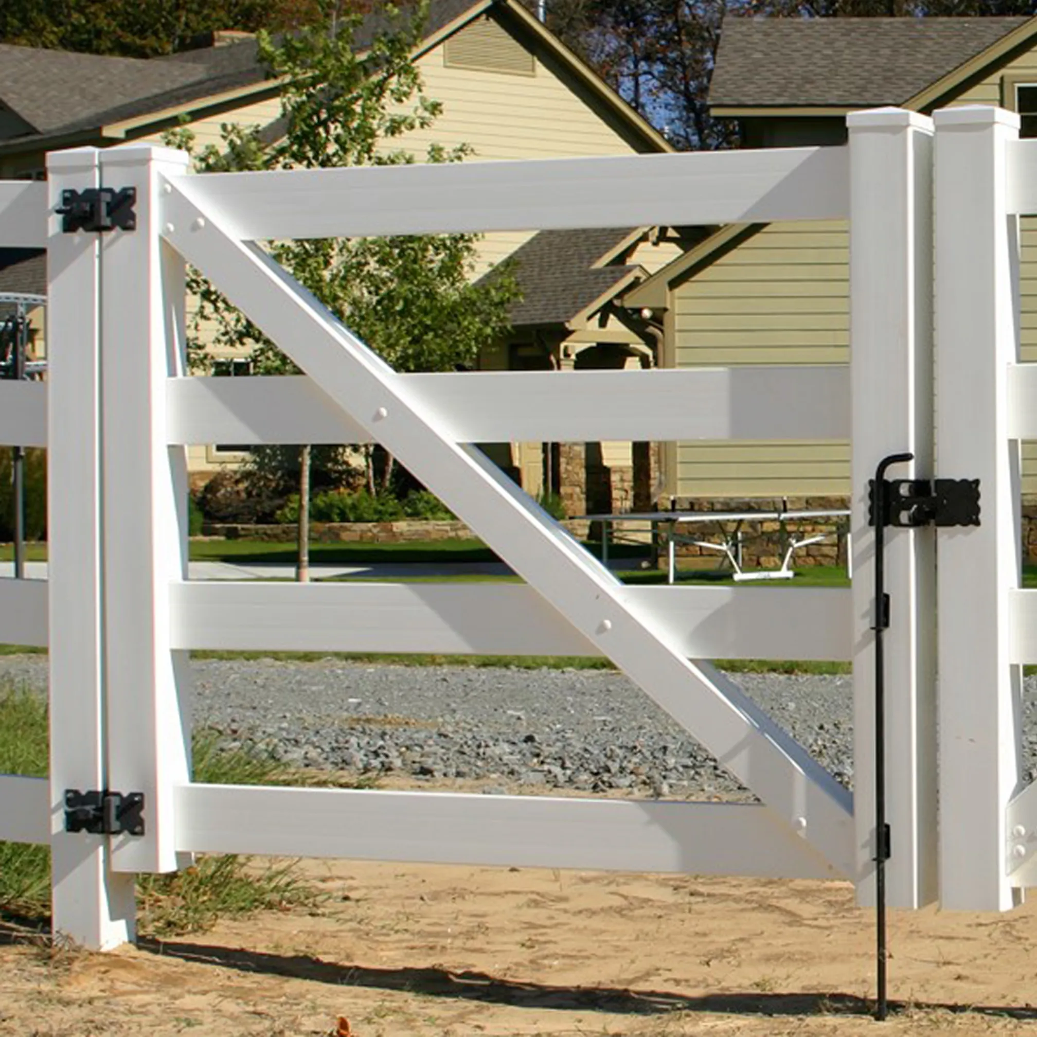 Sell custom style and size farm double vinyl fence door farm switchable panels vinyl pvc fence panels 6x6 post collar