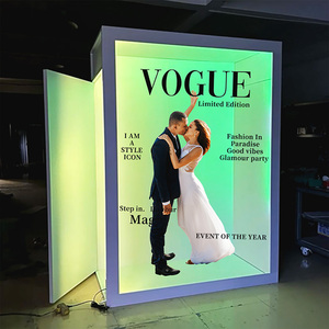 Caja <span class=keywords><strong>de</strong></span> Fotomatón Profesional para San Valentín Estilo Revista con Decoración LCD, Fondo, Marco Blanco y 2 Puertas, Envío Pequeño - Product Image 3