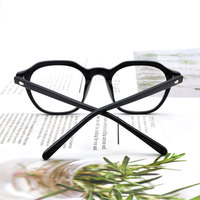 Lunettes de vue carrées pour femmes à monture intégrale, légères, en acétate, avec verres transparents en PC, confortables pour un usage quotidien, design pour adultes