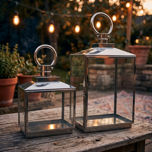 Ensemble de deux lanternes en acier inoxydable et verre, nouveau, - Product Image 3