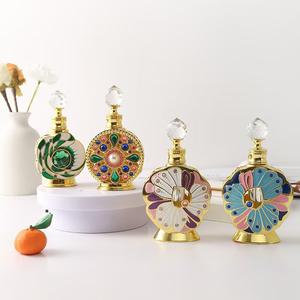 Rose <span class=keywords><strong>carte</strong></span> spot gros Moyen-Orient Dubaï style bouteille de parfum fleur du désert bouteille de parfum vendu en Europe et aux États-<span class=keywords><strong>Unis</strong></span> - Product Image 2