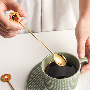 Juego de Cubiertos Navideños Creativos de Acero <span class=keywords><strong>Inoxidable</strong></span> Dorado con Diseño de Hombre de Jengibre, Divertida Cuchara para Remover Café, Regalo Navideño - Product Image 5