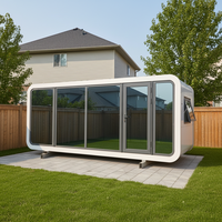 Maison capsule moderne de 20 pieds à double étage, préfabriquée, structure en acier modulaire, cabine conteneur pour hôtel de luxe, bureau, station balnéaire, logement