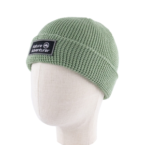 Gorro de Invierno de Punto 100% Acrílico Verde, Cálido y Cómodo, Unisex al Por Mayor con Parche Tejido Personalizado y Logotipo con Borde Merrow - Product Image 1