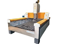 Fresadora CNC de una Cabeza para Piedra con Motor de 5.5kW, Caja de Engranajes, Enfriador de Agua, Máquina de Tallado de Madera y Mármol, Corte Máximo de 2500mm