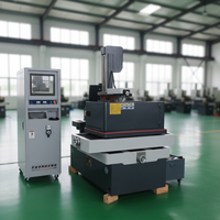 Machine de découpe à fil EDM haute vitesse, capacité de coupe de 20 000 mm² par heure, une unité équivaut à trois, servo 3 axes