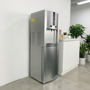 <span class=keywords><strong>Fontaine</strong></span> <span class=keywords><strong>à</strong></span> <span class=keywords><strong>eau</strong></span> électrique fabriquée en Chine, distributeur d'<span class=keywords><strong>eau</strong></span> chaude et froide, armoire <span class=keywords><strong>réfrigérée</strong></span> sur pied, <span class=keywords><strong>fontaine</strong></span> <span class=keywords><strong>à</strong></span> <span class=keywords><strong>eau</strong></span> potable en plastique - Product Image 1