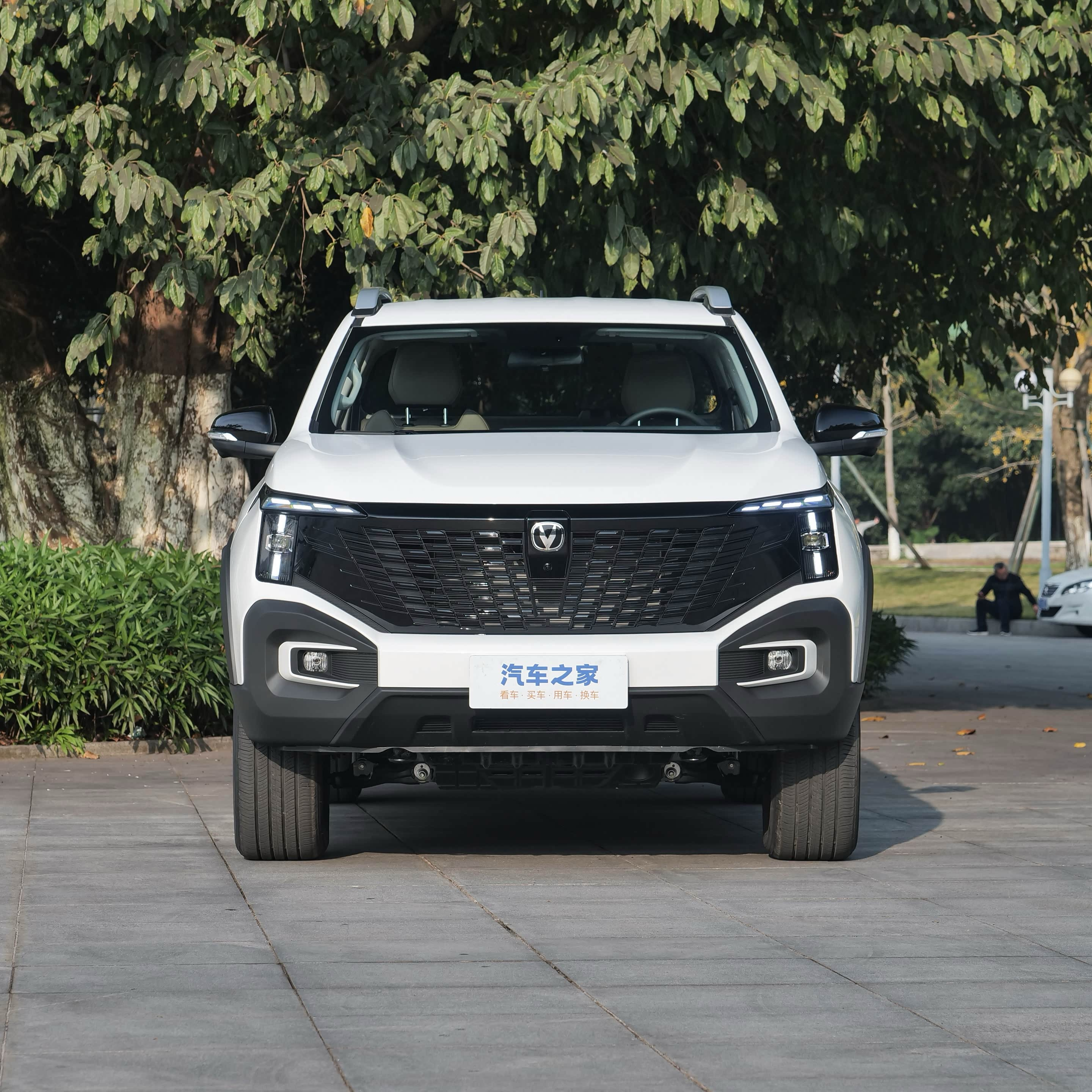 Chang'an для исследователя 177 HP Гибридный пикап Новый энергетический автомобиль среднего размера