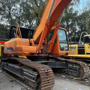 รถขุดตีนตะขาบไฮดรอลิก Doosan Dx420-7 มือสอง ขนาด 42 ตัน จากเกาหลี พร้อมเครื่องยนต์ Doosan วาล์ว Doosan กระบอกสูบ Doosan PLC เกียร์บ็อกซ์ ปั๊ม และลูกปืน - Product Image 4