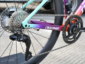 Bicicleta de Carretera R8170 R7170 T1000, Bicicleta de Carretera de Fibra de Carbono Completa, 24 Velocidades, Shimano Di2 - Product Image 3