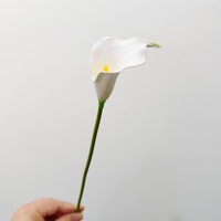 Bunga Calla Lily EVA, Bunga Buatan dengan Sentuhan Lembut, Cocok untuk Dekorasi Pernikahan dan Rumah, Buket Pengantin