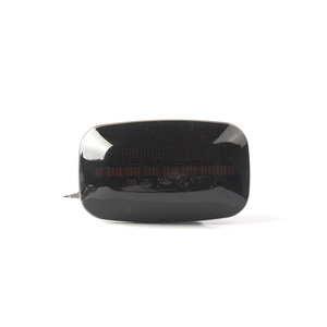 Autodragons - Luces Intermitentes Laterales LED Dinámicas de Flujo Ámbar con Lente Transparente para Land Cruiser Serie 70 (J70) - Product Image 4
