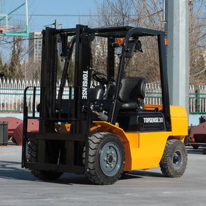 מלגזה דיזל למחסן 3 טון 3 מטר 4 מטר 5 מטר גובה הרמה מלגזת דיזל להעמסת מכולות צדדית לתעשייה חיצונית - Product Image 3