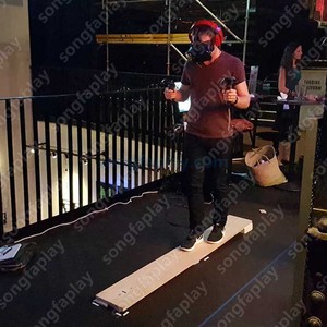 Juego de Realidad Virtual de Caminata en Plataforma en Rascacielos, Material de Madera, Uso en Interiores y Exteriores, Entretenimiento de Realidad Virtual para Escuelas - Product Image 2