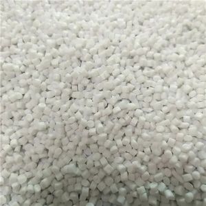 Polietileno embotellado de resina PET de grado Wankai, PETP virgen granulado, materias primas plásticas flexibles para mascotas - Product Image 3