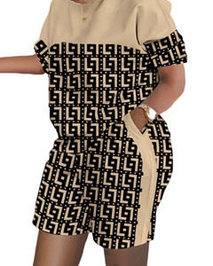 Conjunto de pantalones cortos informales de verano para mujer, Camiseta con estampado de letras, pantalones cortos a juego, Traje de dos piezas de tela con decoración de patrón - Product Image 6