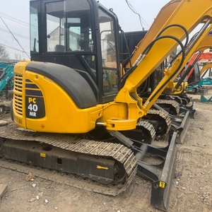 Plus de personnes choisissent la mini-pelle d'occasion Komatsu PC40, pelle hydraulique compacte sur chenilles de 4 tonnes à vendre, en bon état - Product Image 2