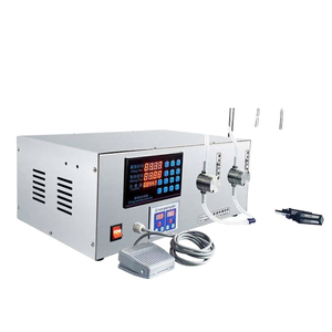 Máquina de llenado de líquidos Yunqingtech con bomba magnética de doble cabezal, 2 boquillas, pedal, para perfume, agua, aceite, jabón y detergente - Product Image 1