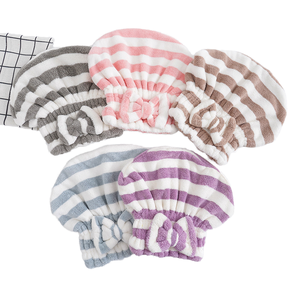 Asciugamano Turbante a Righe ad Asciugatura Rapida per Capelli Lunghi, Corti e Ricci, Cuffia da Bagno in Microfibra Altamente Assorbente - Product Image 1
