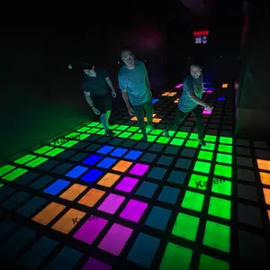 لوحات بلاط الرقص الزجاج المحمولة ديسكو النادي الليلي مصابيح DMX RGB اللون 3d مرآة اللانهاية أدى الكلمة الرقص