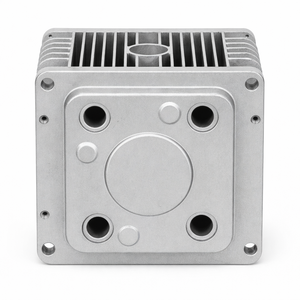 Boîtiers d'onduleurs en aluminium moulé sous pression AlSi10Mg à haute conductivité thermique fabriqués sur mesure pour les applications de ligne à service continu - Product Image 2