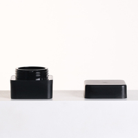 Le plastique de la coutume 5g à 50g pp cogne de mini conteneurs dans noir et clair pour le gel UV et la crème d'oeil