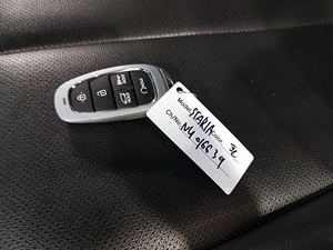 Minivan Familiar Usada Staria NU016639, Lista para Exportación 2022, Buen Estado, Precio Directo de Corea, Asientos de Cuero, Euro - Product Image 3