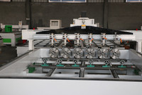 Chine Prix Multi Tête Rotative 4 Axe 1325 3d cnc routeur graveur/cnc sculpture sur bois machine