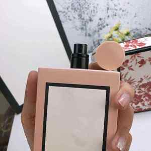 <span class=keywords><strong>Parfum</strong></span> Original de Marque <span class=keywords><strong>Paris</strong></span> 100ml pour Femmes et Hommes avec une Eau Florale Longue Durée au <span class=keywords><strong>Parfum</strong></span> de Gardénia en Stock aux États-Unis - Product Image 2