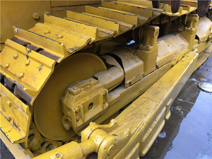 Bulldozer Komatsu D85A d'occasion avec ripper et lame en U pour travaux de terrassement lourds - Product Image 5
