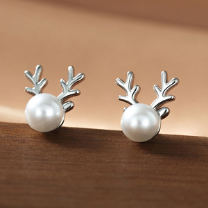 Orecchini a Perno Semplici con Perle Finte per Donne, Accessori per Orecchie con Mini Perline Natalizie, Elegante Regalo Quotidiano - Product Image 5