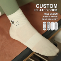 Chaussettes de sport pour femmes, chaussettes de yoga athlétiques, chaussettes de ballet, chaussettes de sport imprimées et brodées, chaussettes de pilates, chaussettes personnalisées avec logo