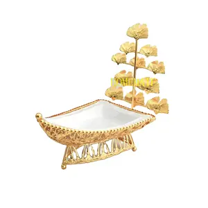 थोक सजावटी धातु सोना मढ़वाया नाव के लिए चीनी मिट्टी के फल केक प्रदर्शन ट्रे पार्टी शादी