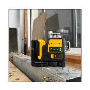 12 خط التسوية الذاتي عبر الخط الأخضر/الأحمر شعاع قاعدة مغناطيسية للبناء والمحاذاة الليزر التسوية ضمان الاستخدام الآمن - Product Image 1