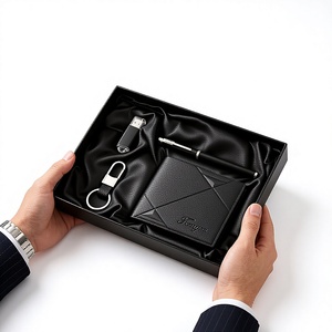 Set <span class=keywords><strong>Regalo</strong></span> Aziendale Creativo: Portachiavi Auto in Pelle, Portafoglio e Penna Signature M3524 - <span class=keywords><strong>Regalo</strong></span> Multiuso per il Fidanzato di <span class=keywords><strong>Papà</strong></span> - Product Image 1