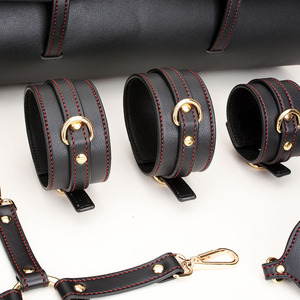 ชุด BDSM กุญแจมือทาสหนังสำหรับคู่รักที่แปลกใหม่ - Product Image 4
