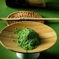 Vente en gros de thé vert matcha de qualité cérémonielle, poudre de thé vert détox minceur santé, en boîte et sac d'emballage en vrac