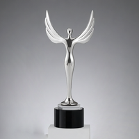 Trophée de récompense en métal et cristal, design créatif, modèle « Déesse des Étoiles », avec logo gravé personnalisé, pour les récompenses de beauté