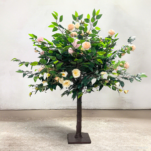 Décoration de table d'intérieur Petite fleur de luxe Décoration d'<span class=keywords><strong>arbre</strong></span> <span class=keywords><strong>Arbre</strong></span> artificiel 4 pieds Faux rosiers <span class=keywords><strong>à</strong></span> <span class=keywords><strong>fleurs</strong></span> pour centre de table de mariage - Product Image 6