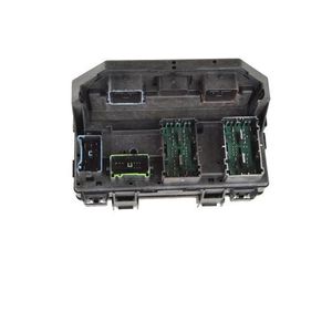 Caja de Fusibles 68273365AA para Jeep Wrangler 2016 Modelo JK, Portafusibles de Plástico Negro - Product Image 5