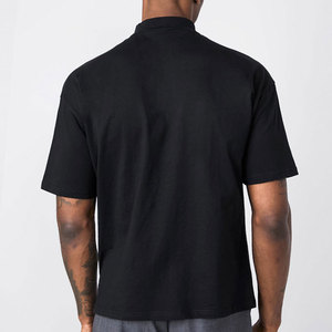 เสื้อยืดโอเวอร์ไซส์ผ้าฝ้ายแขนสั้นสำหรับผู้ชายเสื้อยืดลำลองเปิดไหล่ตกไซส์พิเศษโลโก้ - Product Image 5