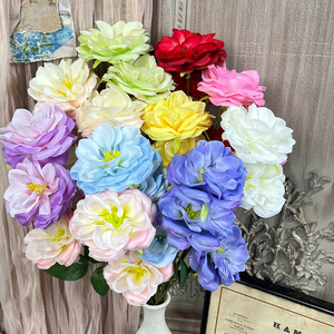 ช่อดอกกุหลาบประดิษฐ์ออสติน 3 หัว ดอกไม้ผ้าไหม ตกแต่งงานแต่งงานและบ้าน - Product Image 1