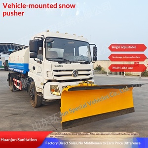 รถตักหิมะติดตั้งบนรถบรรทุก พร้อมเครื่องกำลังขับเคลื่อนสำหรับทำความสะอาดหิมะบนถนนในเขตเทศบาล - Product Image 1