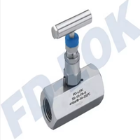 Vanne à aiguille industrielle V5 V5H en acier inoxydable 316, 10000 PSI, 1200F, corps hexagonal compact, siège arrière, tige non rotative, fournisseur OEM pour applications chimiques, pétrole et gaz