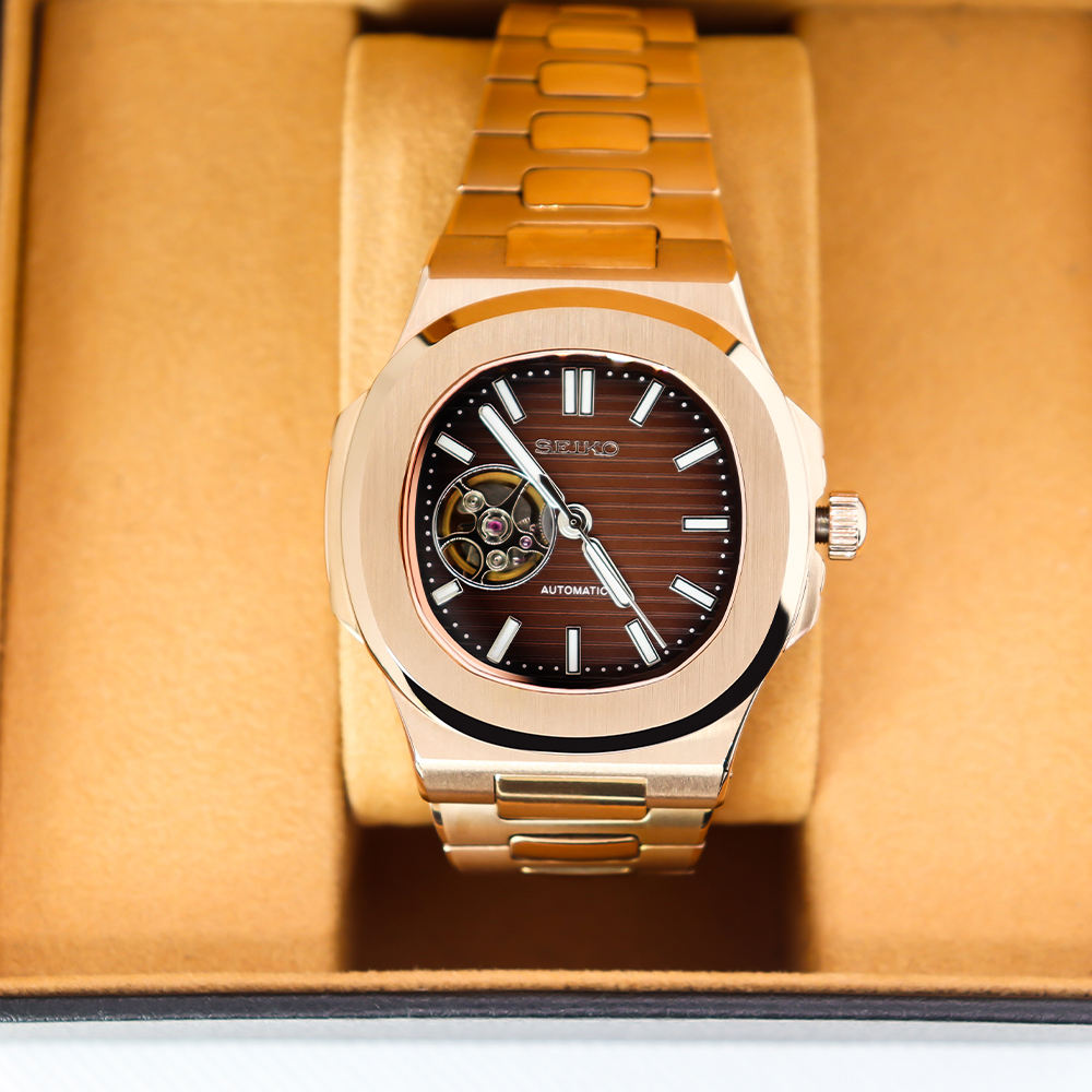 สีน้ำตาล